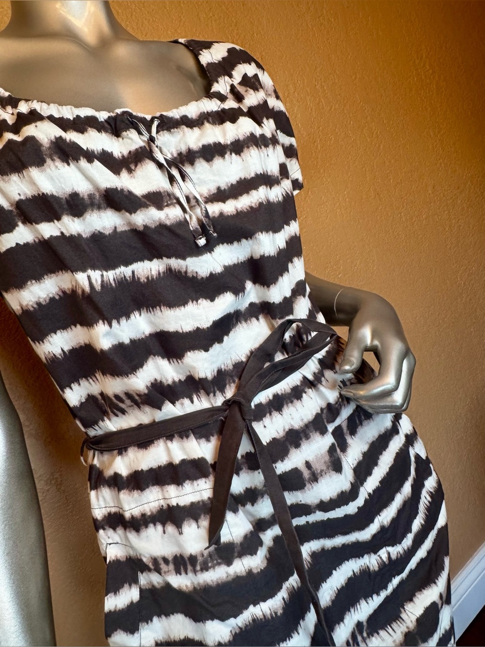 Max Mara Weekend Brown & Cream Tiger Stripe Lightweight Cotton Knee length Dress - Picture 3 of 15